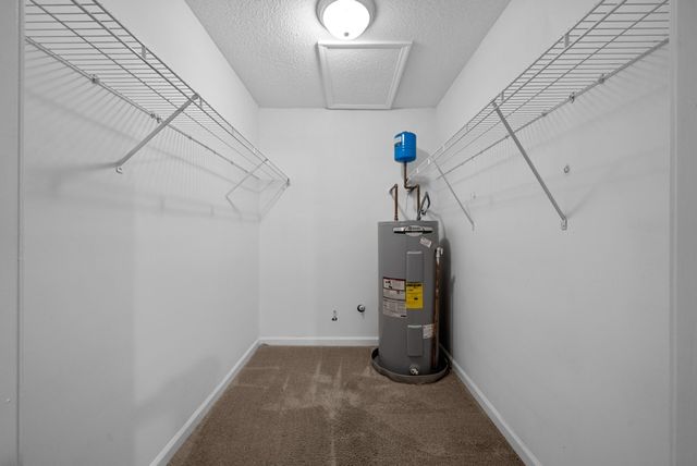 1249 Parkway Pl Apt E, Clarksville, TN 37042