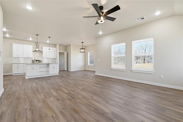 3483 Elizabeth Street, Choctaw, OK 73020