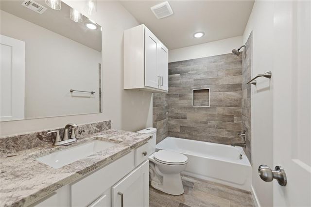 3483 Elizabeth Street, Choctaw, OK 73020