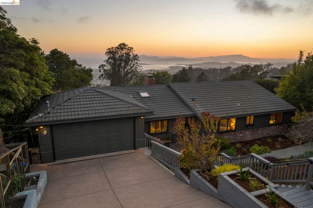 1009 Havens Pl, El Cerrito, CA 94530