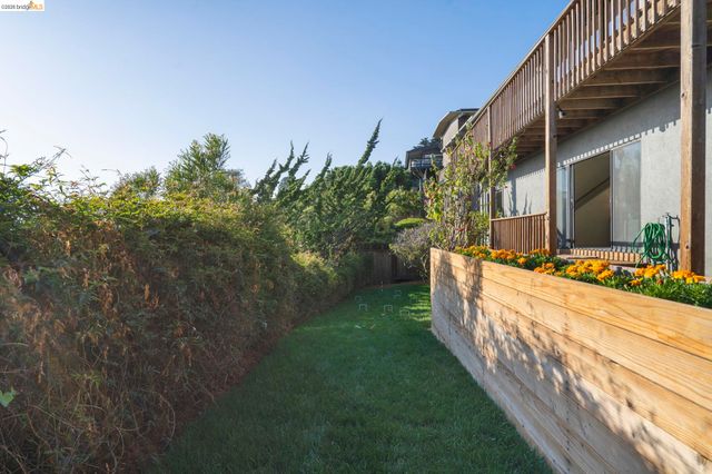 1009 Havens Pl, El Cerrito, CA 94530