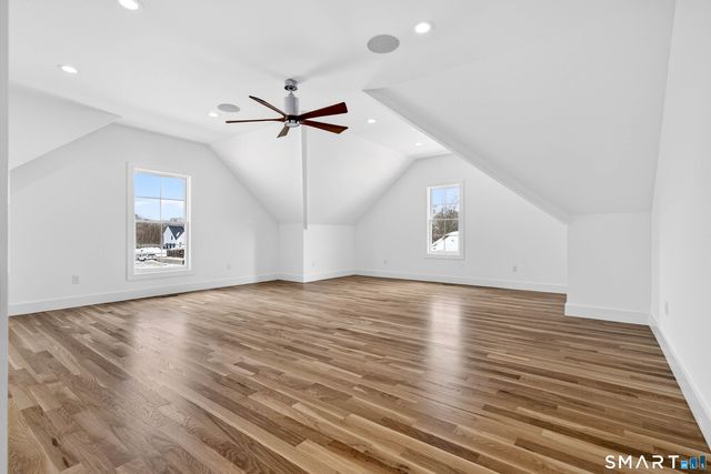 12 Pumpkin Grove, East Lyme, CT 06333