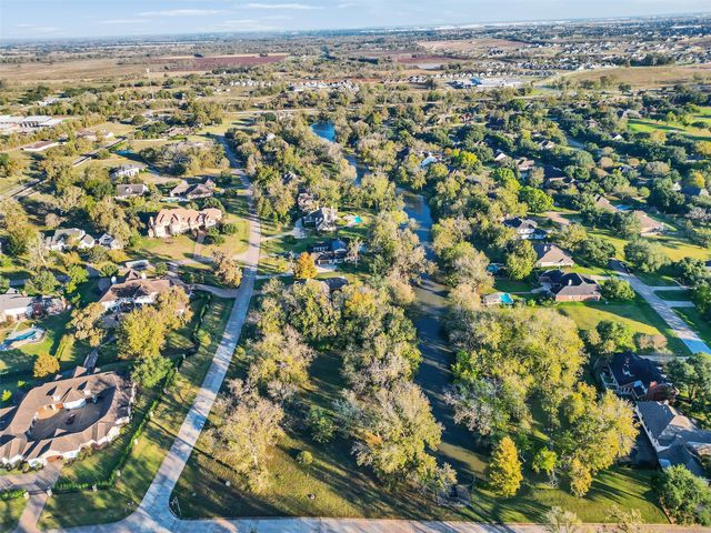 33110 Waltham Crossing, Fulshear, TX 77441