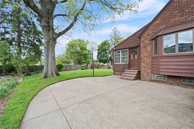 4350 Wooster Road, Fairview Park, OH 44126