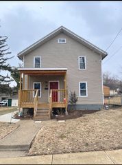 321 Washington Street, Rockford, IL 61104