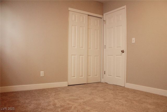 8366 Woodland Prairie Avenue, Las Vegas, NV 89129