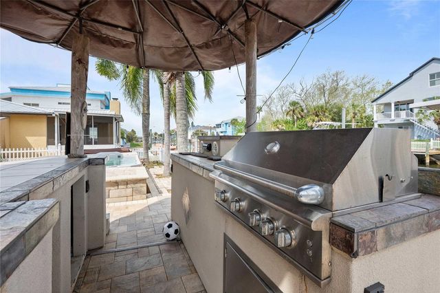 7533 HATTERAS DRIVE, Hudson, FL 34667