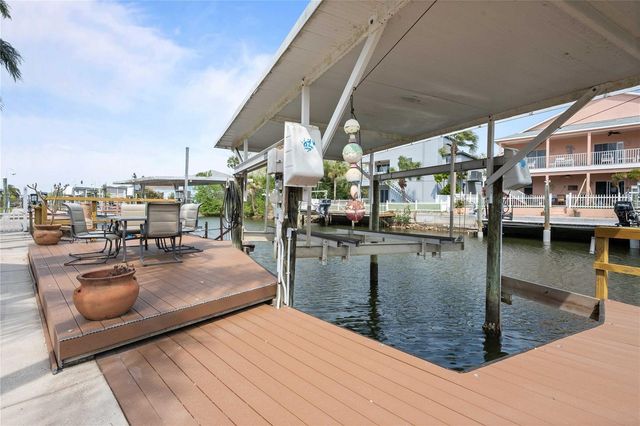 7533 HATTERAS DRIVE, Hudson, FL 34667