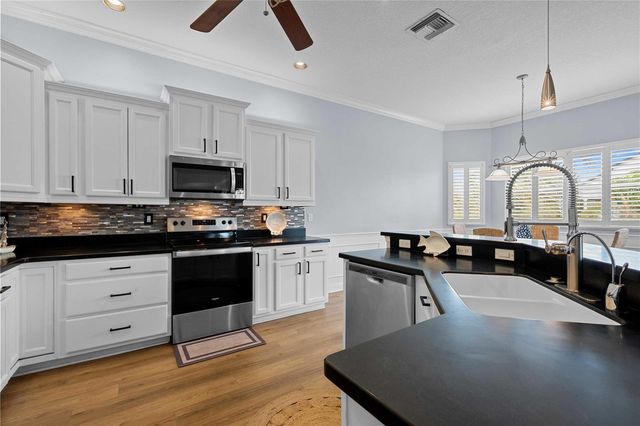 7533 HATTERAS DRIVE, Hudson, FL 34667