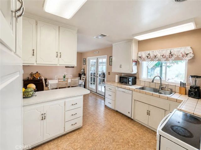 11934 Peach Tree, Yucaipa, CA 92399