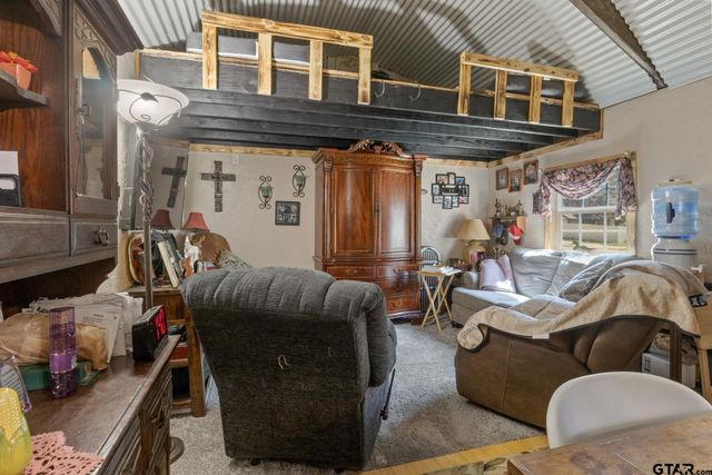 61 Private Road 52436, Pittsburg, TX 75686