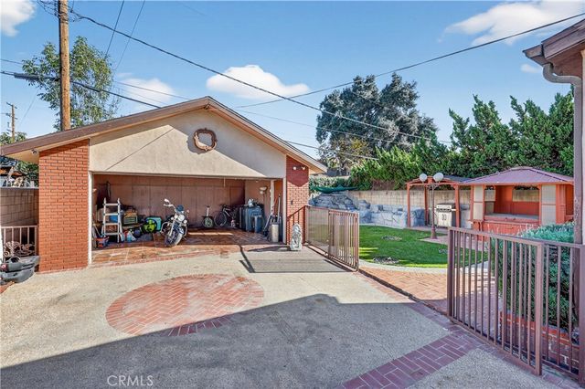 606 N Park, Pomona, CA 91768