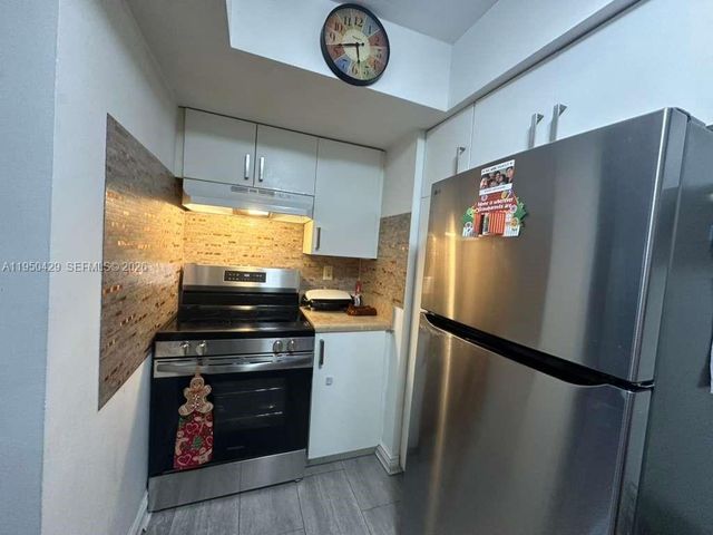 3561 NW 95th Ter 423, Sunrise, FL 33351