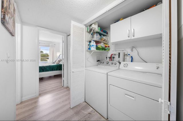 3561 NW 95th Ter 423, Sunrise, FL 33351