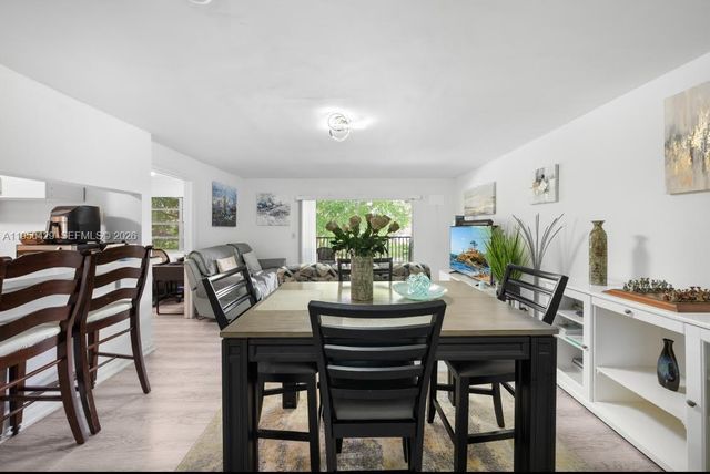 3561 NW 95th Ter 423, Sunrise, FL 33351