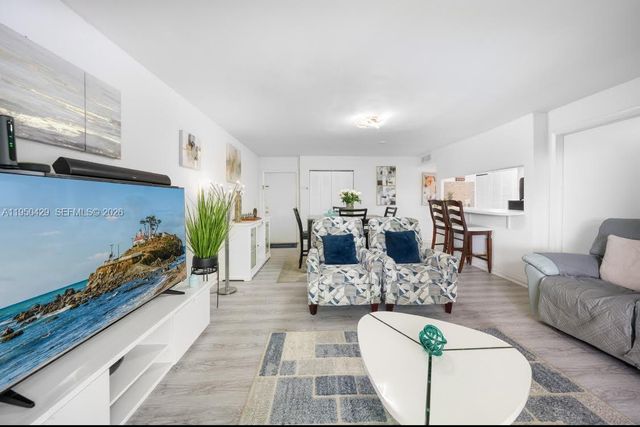 3561 NW 95th Ter 423, Sunrise, FL 33351