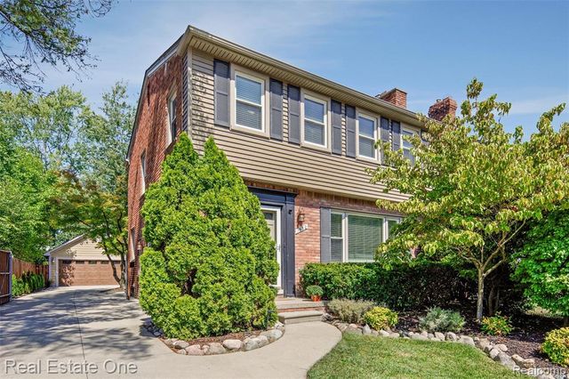 1630 W 12 Mile Road, Royal Oak, MI 48073