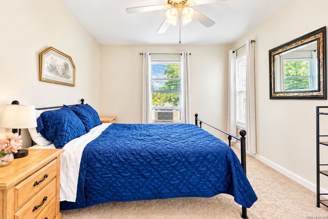 1448 W SUMMIT AVE, San Antonio, TX 78201
