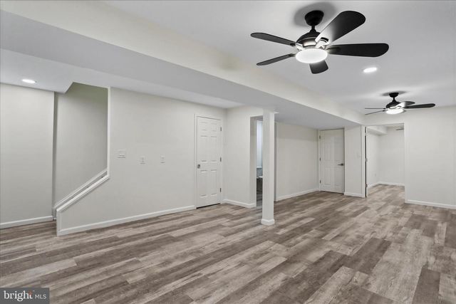 31 LIVERPOOL LN, Martinsburg, WV 25405