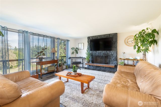 4627 129th Avenue E, Edgewood, WA 98372