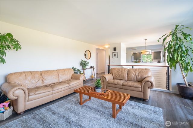 4627 129th Avenue E, Edgewood, WA 98372