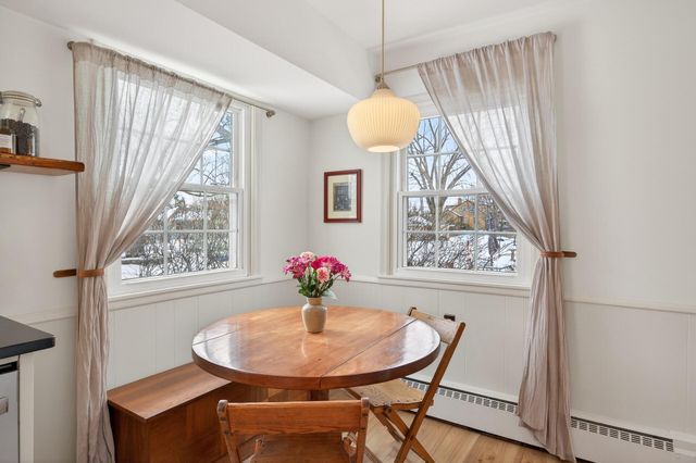 1498 Nevada Avenue E, Saint Paul, MN 55106