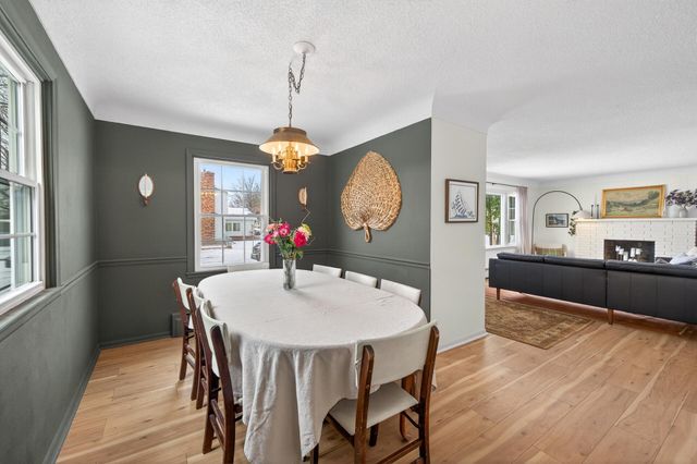 1498 Nevada Avenue E, Saint Paul, MN 55106