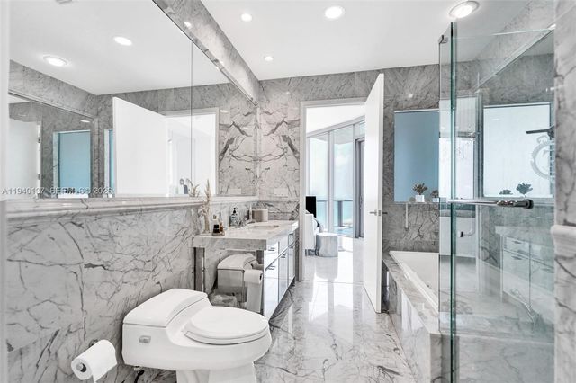 17475 Collins Ave 2502, Sunny Isles Beach, FL 33160