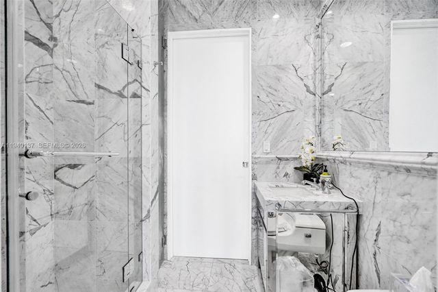 17475 Collins Ave 2502, Sunny Isles Beach, FL 33160