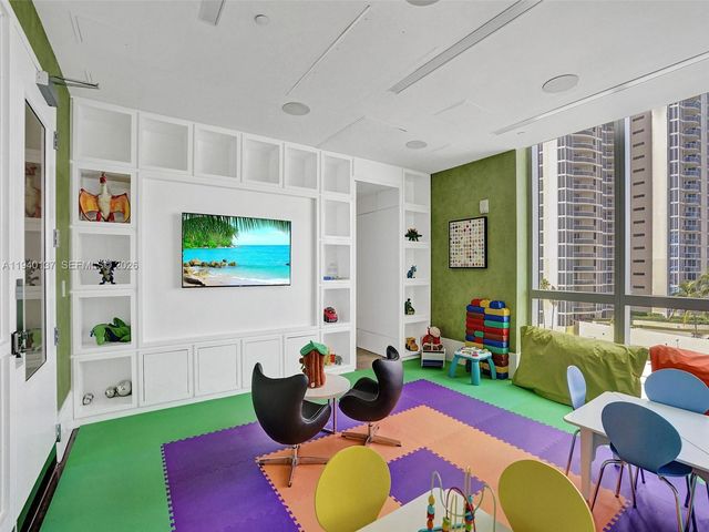 17475 Collins Ave 2502, Sunny Isles Beach, FL 33160