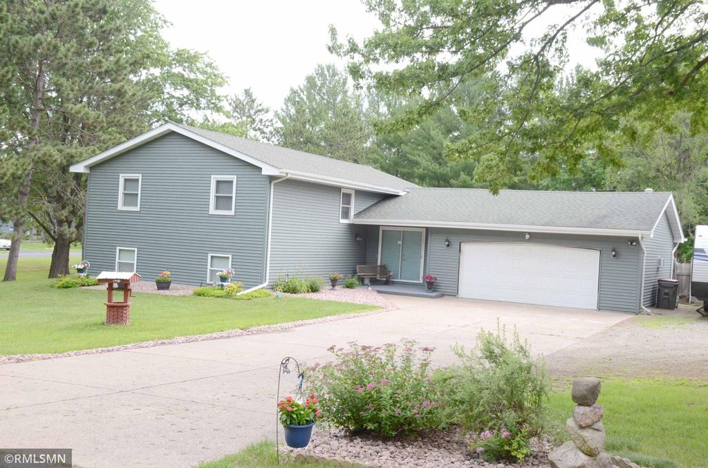 17241 Woodbine Street NW, Andover, MN 55304