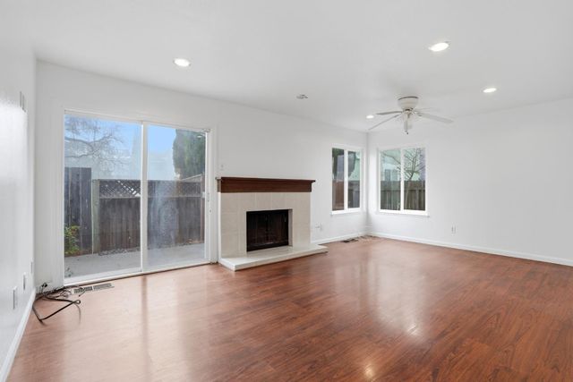 161 Edgewater Place, Pittsburg, CA 94565