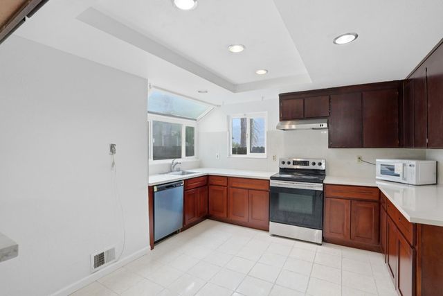 161 Edgewater Place, Pittsburg, CA 94565