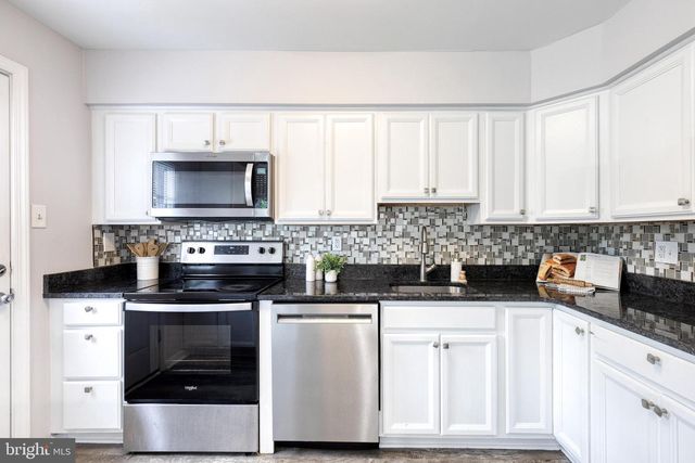 8659 SCORTON HARBOUR, Pasadena, MD 21122