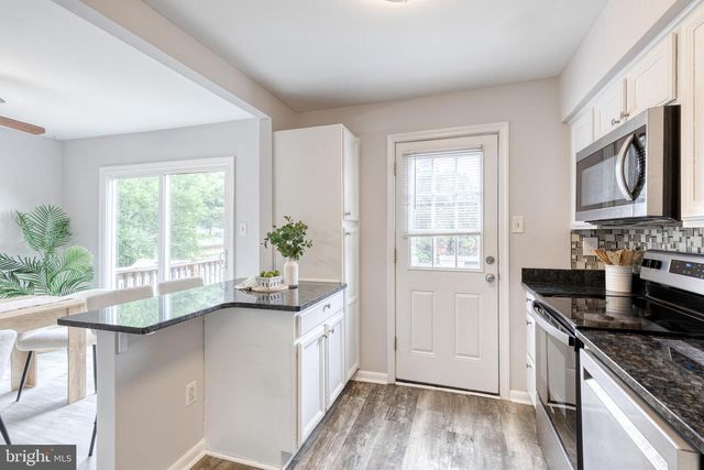 8659 SCORTON HARBOUR, Pasadena, MD 21122