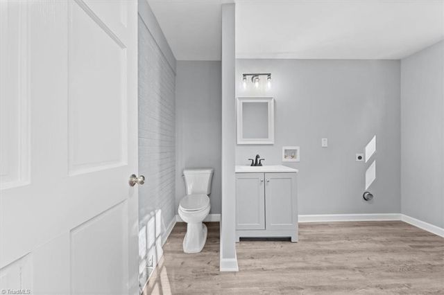 4802 Summit Avenue, Greensboro, NC 27405