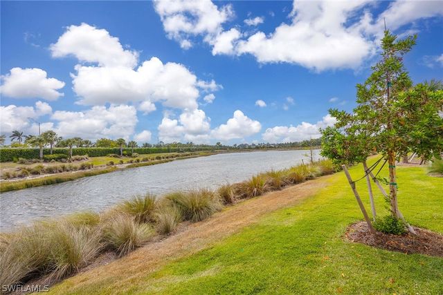 7018 Saona CT, Naples, FL 34113