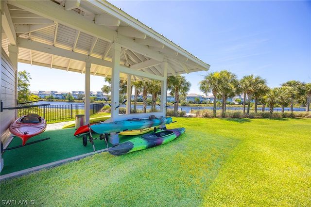 7018 Saona CT, Naples, FL 34113