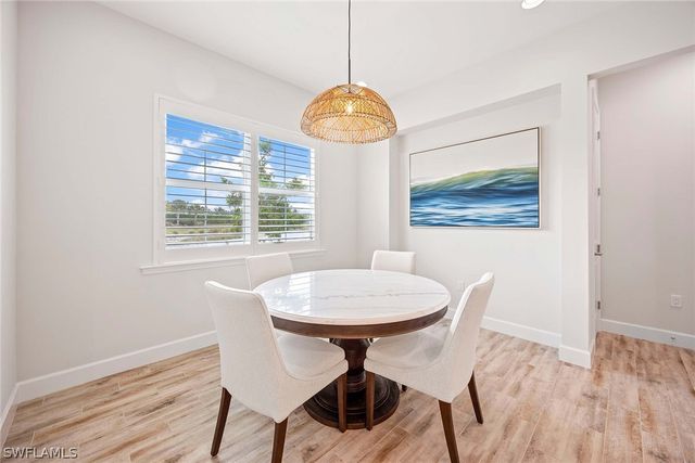 7018 Saona CT, Naples, FL 34113