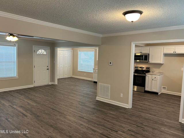 7593 Millbridge Drive, Southaven, MS 38671