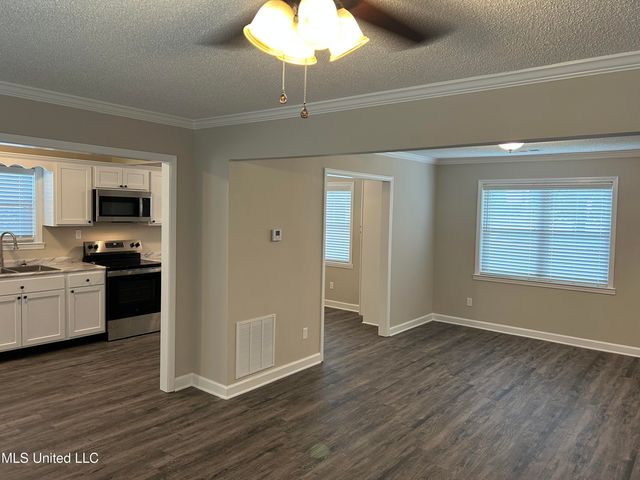 7593 Millbridge Drive, Southaven, MS 38671