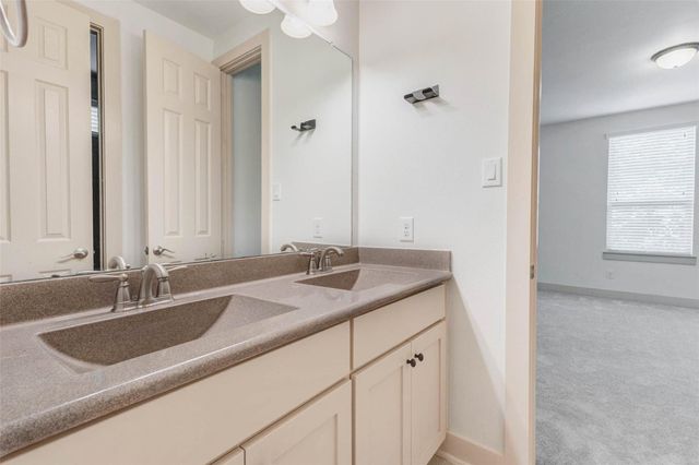 1184 Nelson Falls Lane, Houston, TX 77008