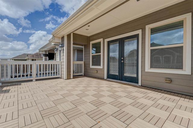 1184 Nelson Falls Lane, Houston, TX 77008