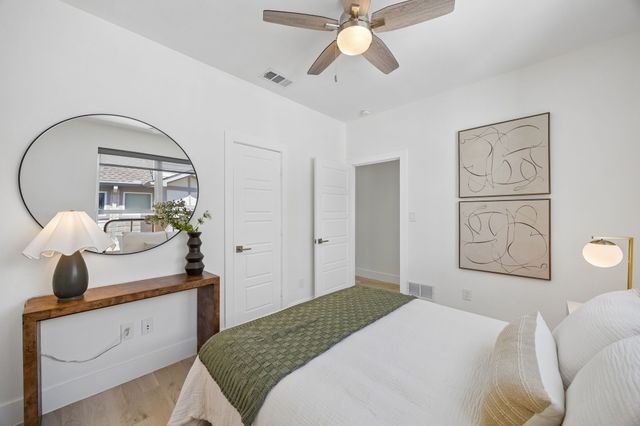 1917 Landon Lane, Dallas, TX 75204
