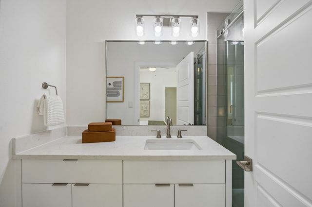 1917 Landon Lane, Dallas, TX 75204