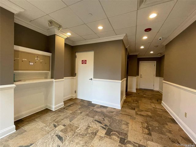 328A Main Street 3B, Huntington, NY 11743