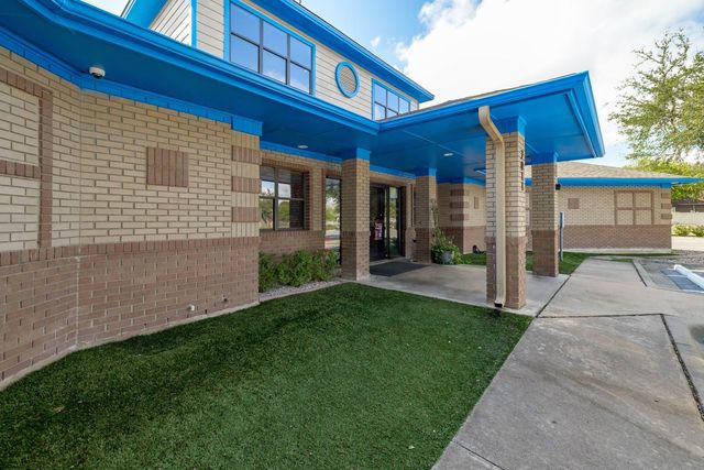 2011 Stratford DR, Round Rock, TX 78664