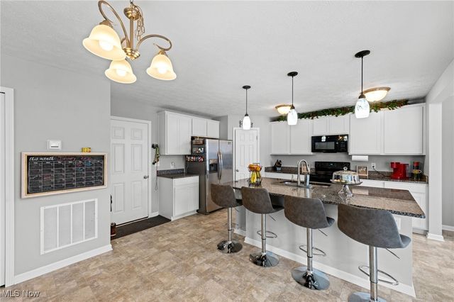 3502 Magnolia Drive, Lorain, OH 44053