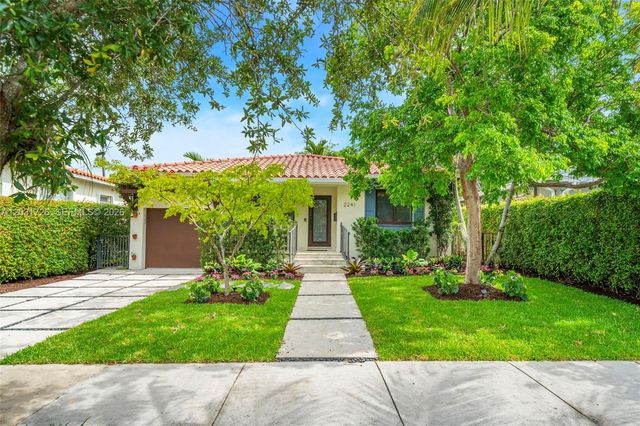2241 SW 25th Ter, Miami, FL 33133