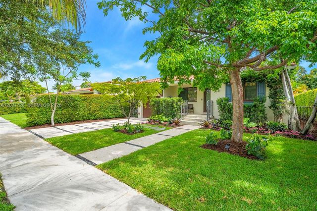 2241 SW 25th Ter, Miami, FL 33133